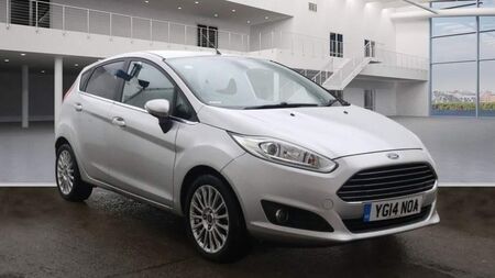 FORD FIESTA 1.6 Titanium Powershift Euro 5 5dr