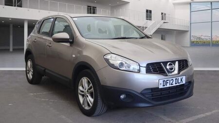 NISSAN QASHQAI 1.5 dCi Acenta 2WD Euro 5 5dr