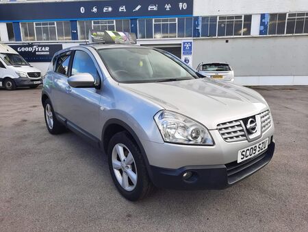 NISSAN QASHQAI 1.5 dCi Acenta 2WD 5dr