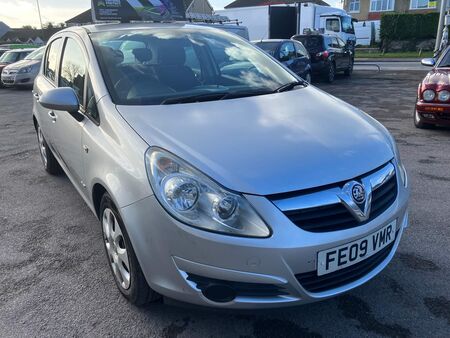 VAUXHALL CORSA 1.4i 16v Club 5dr